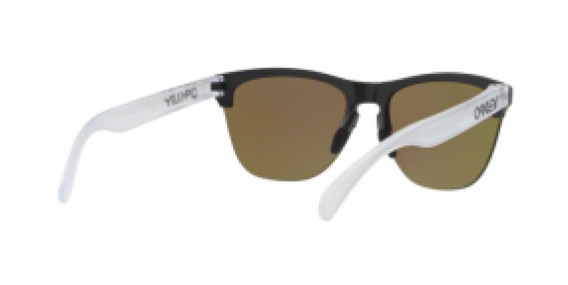 Oakley OO9374 02