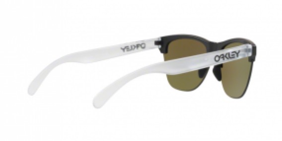 Oakley OO9374 02