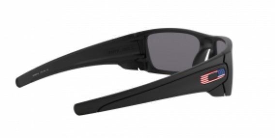 Oakley OO9096 38