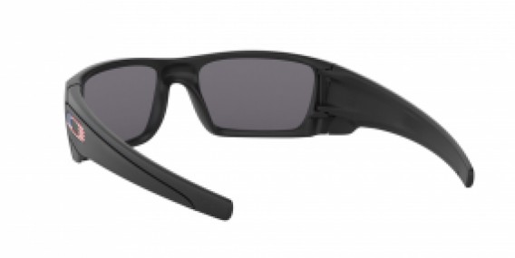 Oakley OO9096 38