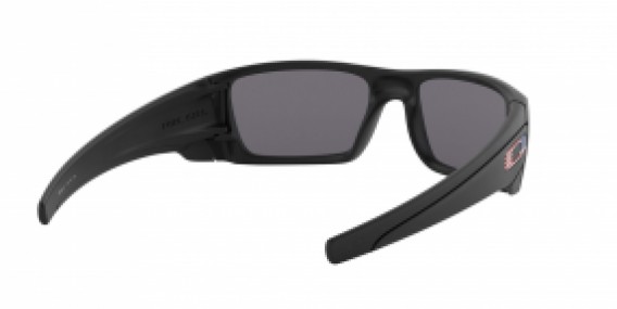 Oakley OO9096 38