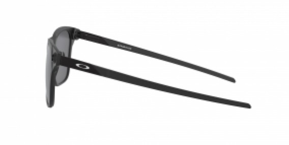 Oakley OO9451 05
