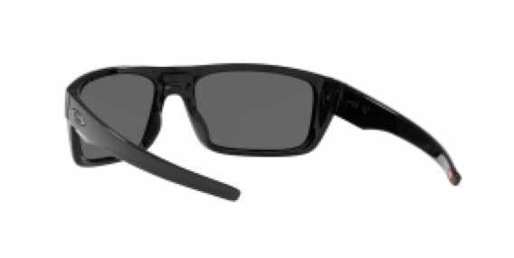 Oakley OO9367 35