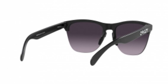 Oakley OO9374 49