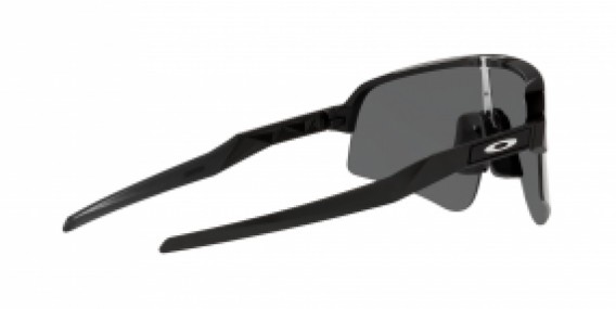 Oakley OO9465 03