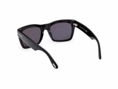 Tom Ford TF1062 01A