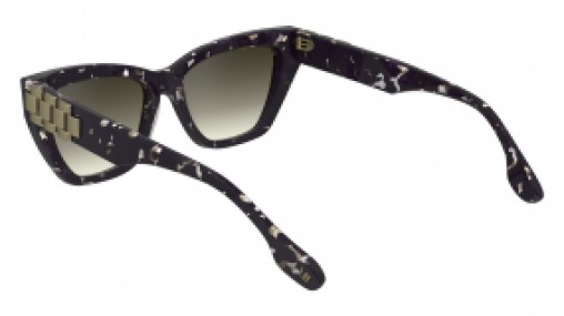 Victoria Beckham VB668S 010